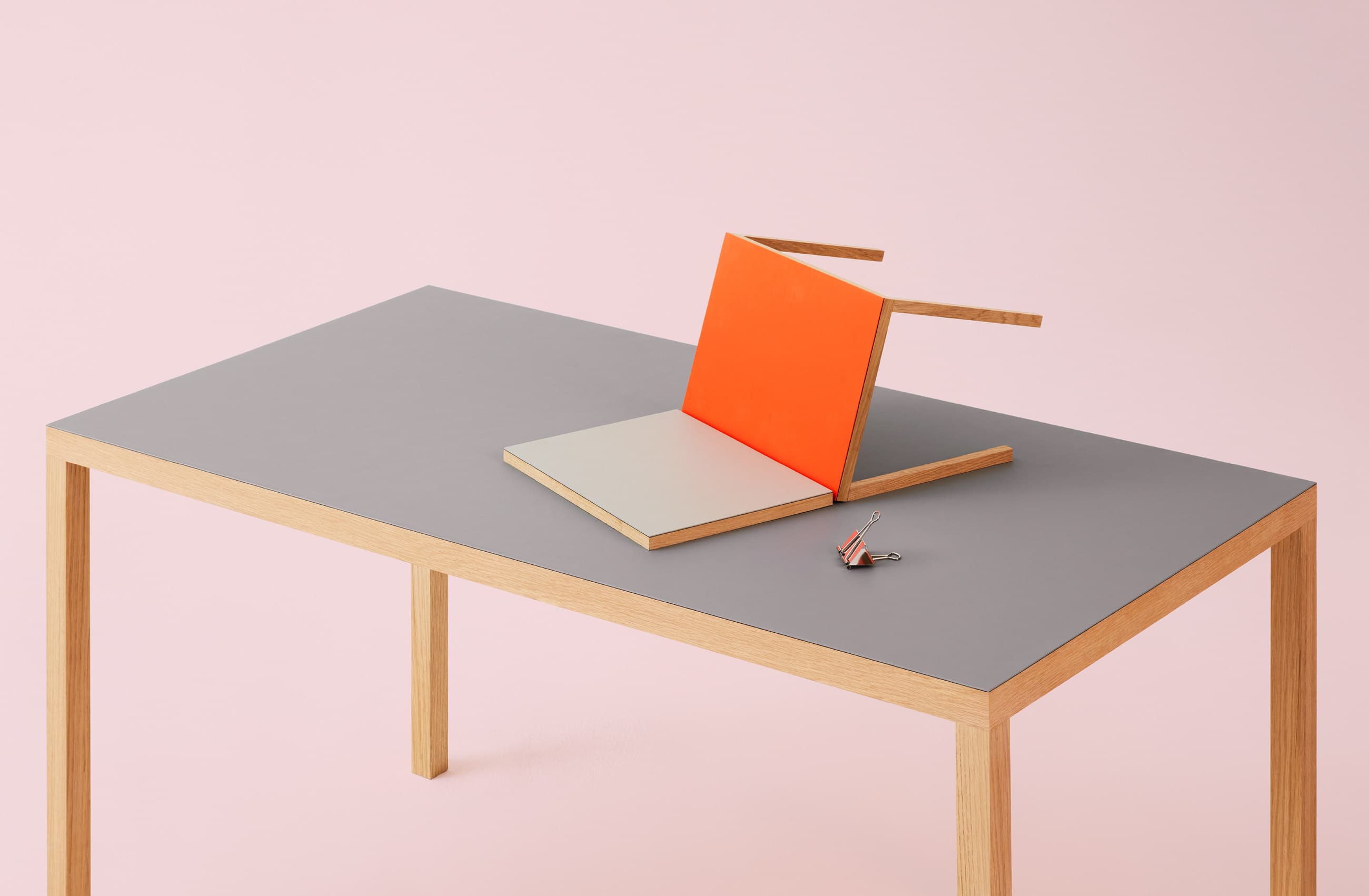 Studio Sander Plug – MacGuffin Magazine - Desk on Desk